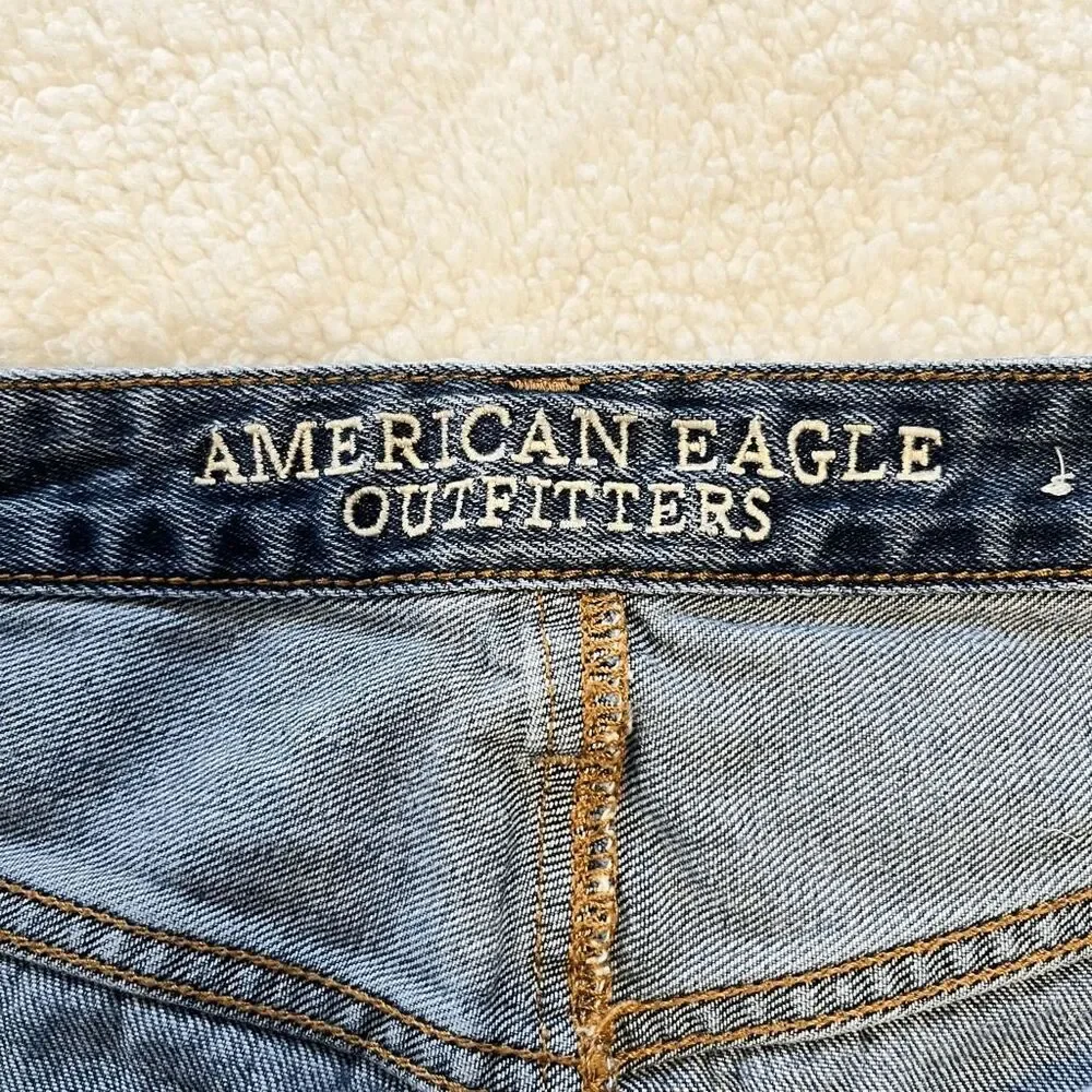 American Eagle Womens Skirt 0 Medium Wash Denim Button Fly Distressed Frayed Hem